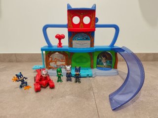 Base PJ Masks con Coche y Figuras