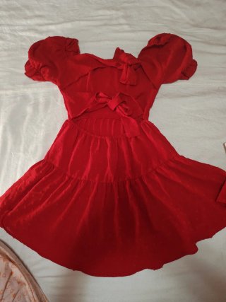 Vestido rojo con volantes
