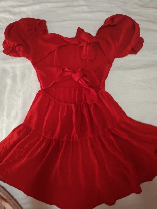 Vestido rojo con volantes