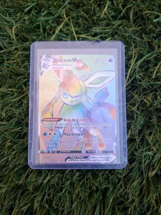 Carta Pokémon Glaceon VMAX Arcoíris 208/203