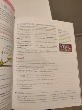 Economia bàsica 4t ESO