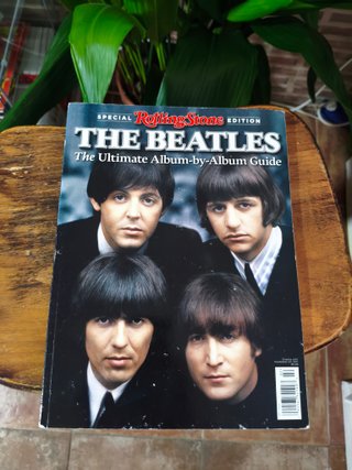 Lote Coleccionista The Beatles (7 Libros/Revistas)