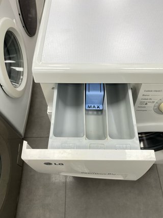Lavadora LG Carga Frontal 8kg clase A+ com envio