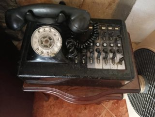 Centralita telefónica 5 líneas años 50