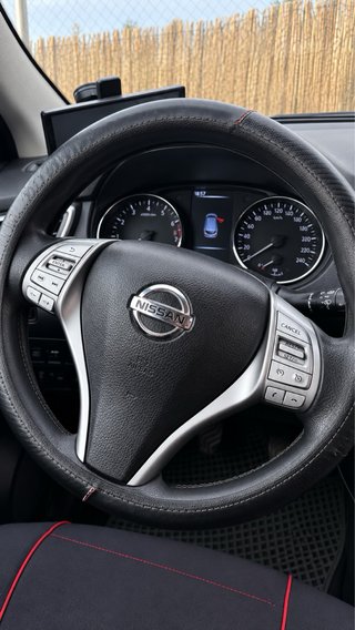 Nissan Qashqai 2015