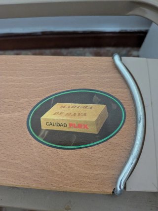 Cama articulada 90 con colchón.