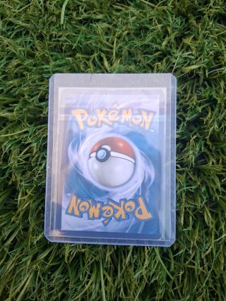Carta Pokémon Urshifu Golpe Brusco VMAX Arcoíris