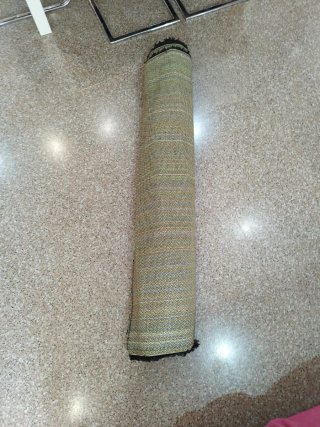 Alfombra grande negra rectangular