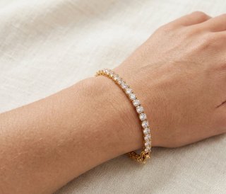 Bracciale da donna con zirconi dorati