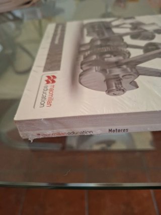Libro Motores y cuaderno de prácticas Macmillan