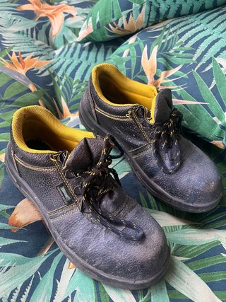 Zapatos de seguridad JASSLINE negros y amarillos