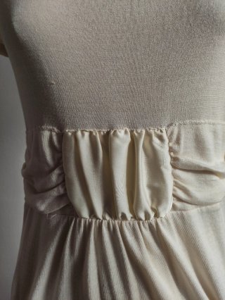 Vestido vintage beige verano talla única