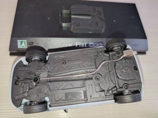 Fiat 500 Cinquecento 1/24 Cararama New Ray