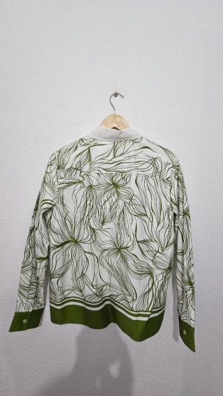 Camisa Benetton Talla S Verde y Blanca