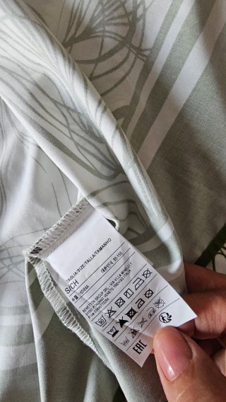 Camisa Benetton Talla S Verde y Blanca