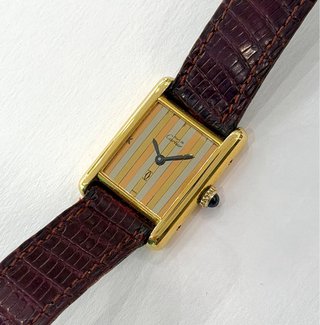 Reloj Cartier Tank Vermeil. Esfera Tricolor