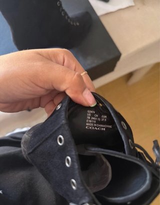 Botines Coach Negros con Cordones