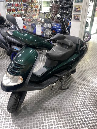 Piaggio Hexagon GTX 250 Maxi-Scooter Verde