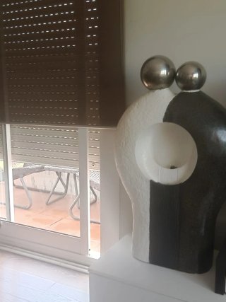 Fuente decorativa moderna