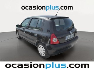 Renault Clio 1.5 dCi Community 	5 Plazas	48 kW (65 CV)