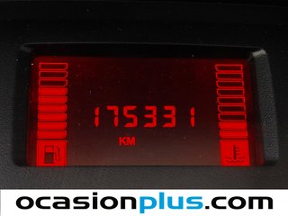 Renault Clio 1.5 dCi Community 	5 Plazas	48 kW (65 CV)