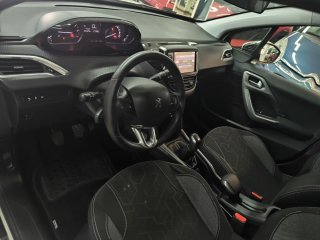 Peugeot 2008 2017