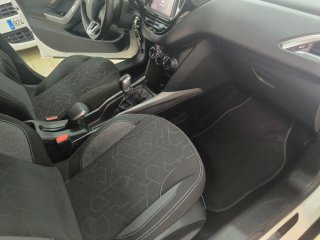 Peugeot 2008 2017