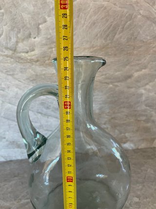 Jarra de vidrio transparente