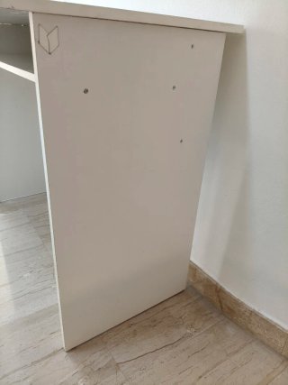 Escritorio blanco