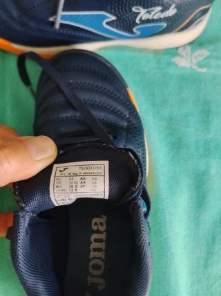 Botas futbito niño/a azul Joma