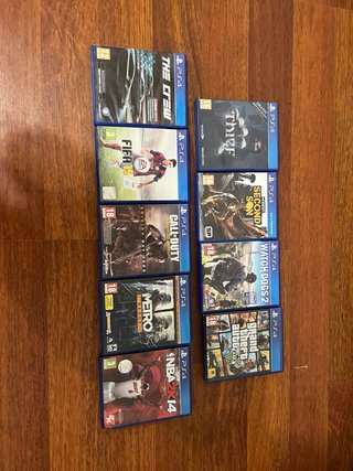 PS4 (PlayStation 4) + Mando + 10 Juegos