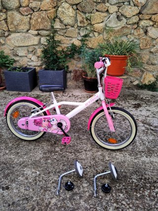 Bicicleta B'twin Doctor Girl Rosa talla 16