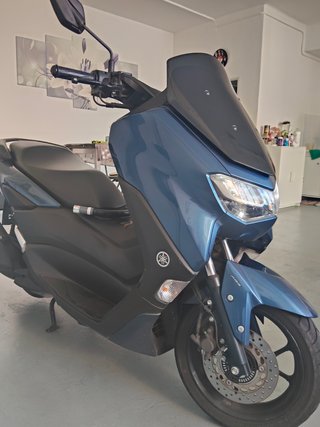Yamaha NMAX 125 Azul - 10 km