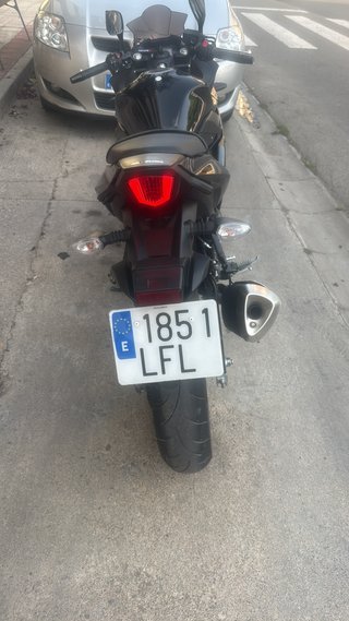 Suzuki GSX R250 Negra Impecable