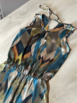 Vestito corto smanicato fantasia geometrica
