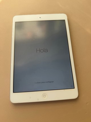 iPad mini (2012) 56 GB No actualiza, no baja apps