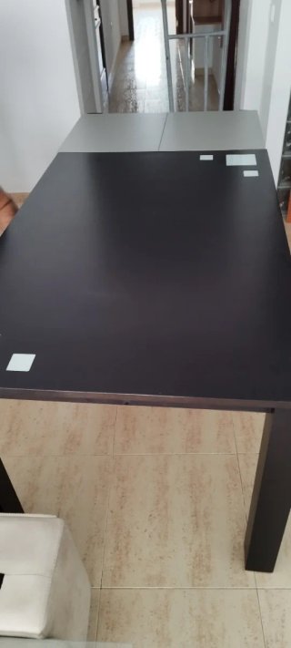 Lote mesa comedor,4 sillas mesa centro y mesa tele