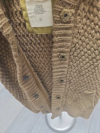 Chaleco Zara punto capucha pelo Talla M