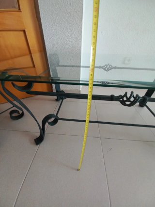 Mesa centro forja y cristal