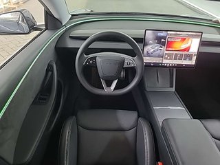 Tesla Model 3 PERFORMANCE FSD4