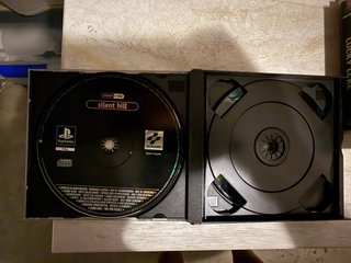 Metal Gear Solid PS1 Konami