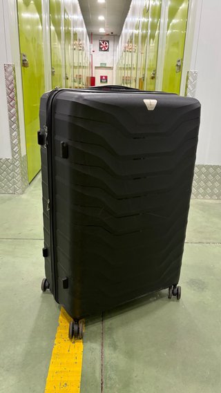 Maleta XXL grande negra, usada una vez 78 cm alto