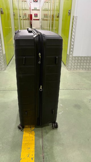 Maleta XXL grande negra, usada una vez 78 cm alto