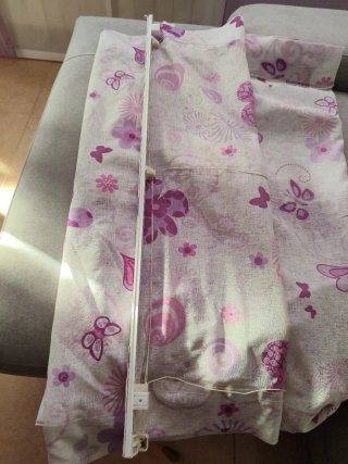 Tende avvolgibili in lino viola e rosa