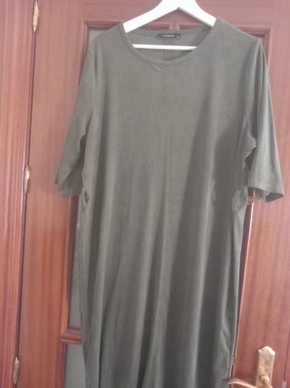 Vestido verde Reserved manga corta talla XL