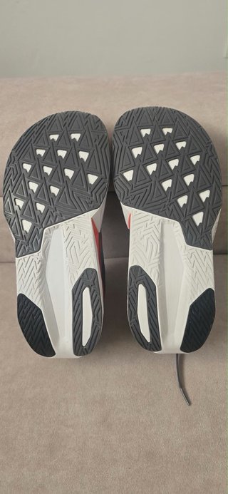 New Balance FuelCell Rebel v3 Talla 44