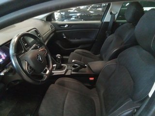Renault Megane | Desde 264€ ¡ SIN ENTRADA !