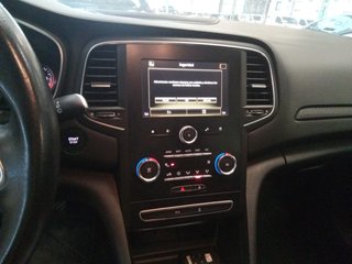 Renault Megane | Desde 264€ ¡ SIN ENTRADA !