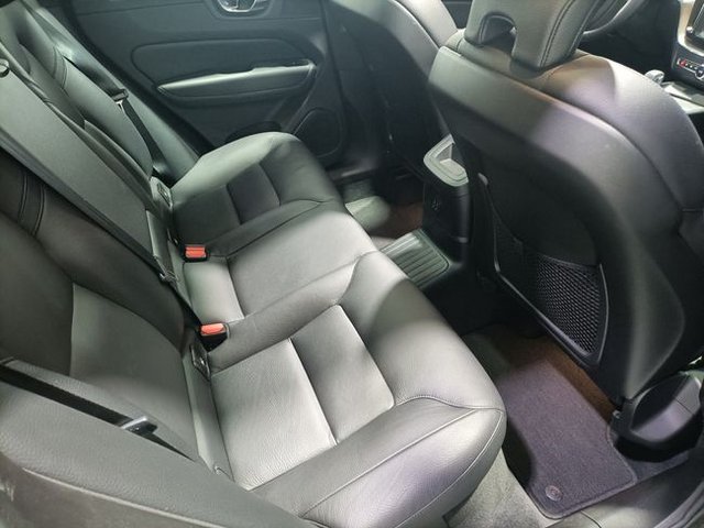 Volvo XC60 2.0 T6 AWD Recharge Plus Dark Auto