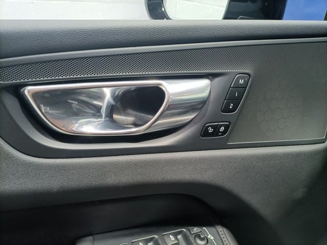 Volvo XC60 2.0 T6 AWD Recharge Plus Dark Auto